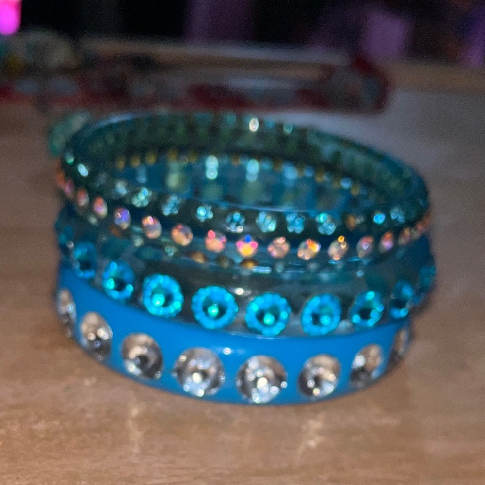 Blue brackets set of 3